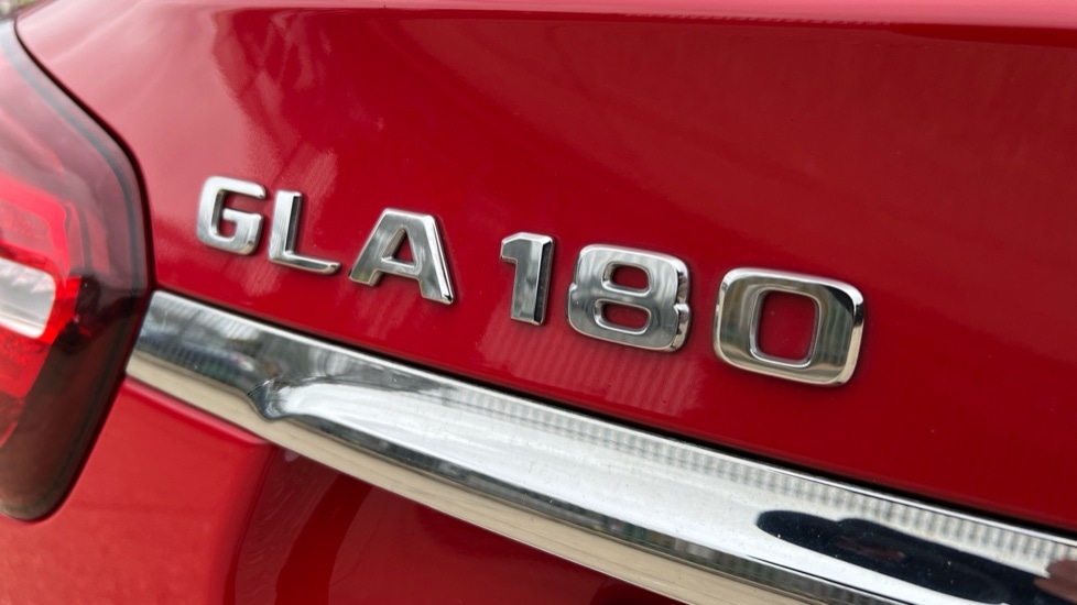 Used Mercedes-Benz GLA 2019 for sale - 76195984: Photo 22