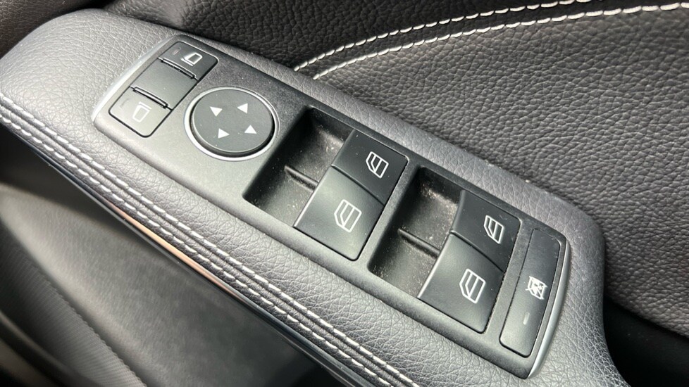 Used Mercedes-Benz GLA 2019 for sale - 76195984: Photo 48