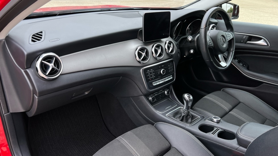 Used Mercedes-Benz GLA 2019 for sale - 76888796: Photo 11