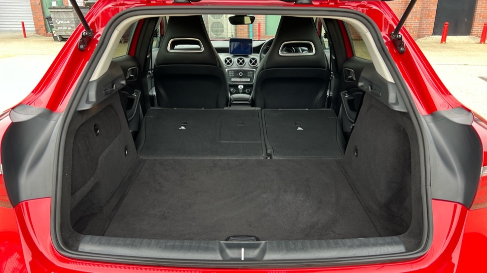 Used Mercedes-Benz GLA 2019 for sale - 76888796: Photo 18