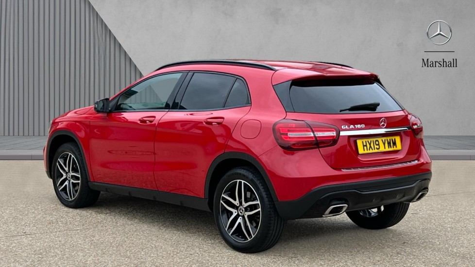 Used Mercedes-Benz GLA 2019 for sale - 76888796: Photo 2