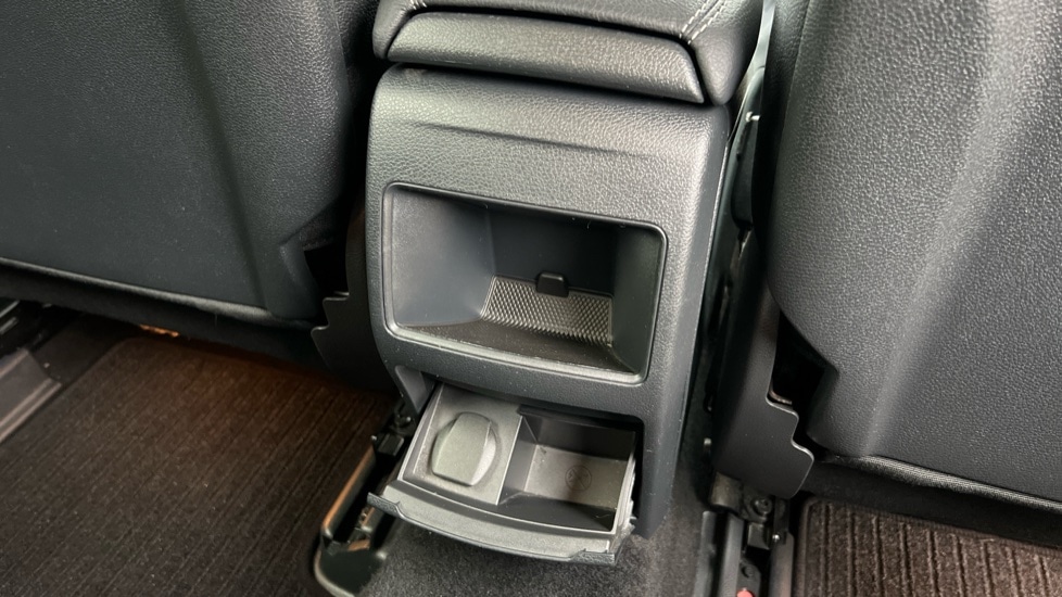 Used Mercedes-Benz GLA 2019 for sale - 76888796: Photo 35