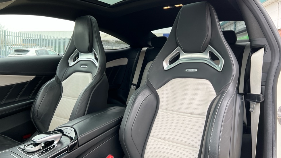 Used Mercedes-Benz C Class 2018 for sale - 77025460: Photo 14