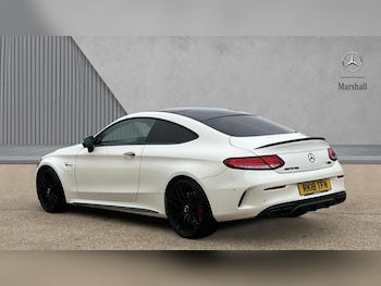 Used Mercedes-Benz C Class 2018 for sale - 77025460: Photo