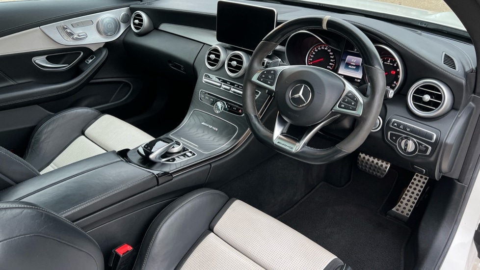 Used Mercedes-Benz C Class 2018 for sale - 77025460: Photo 3