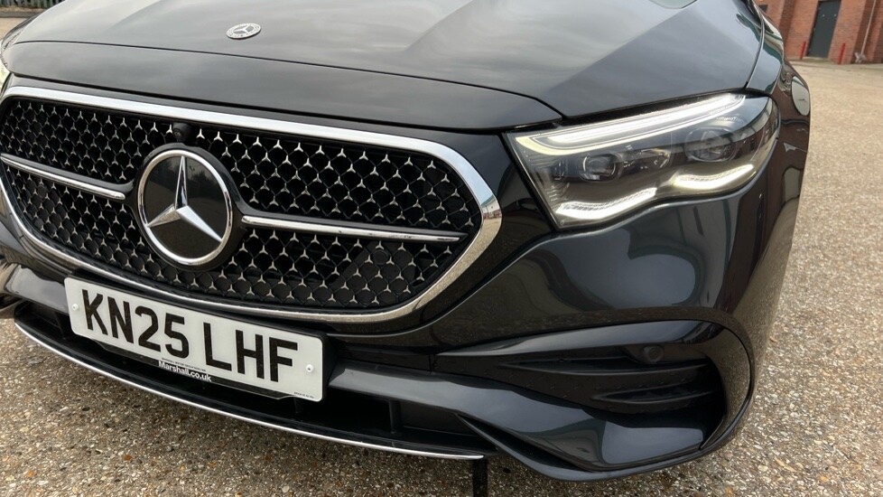 Used Mercedes-Benz E Class 2025 for sale - 76466144: Photo 42