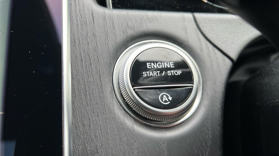 Used Mercedes-Benz E Class 2025 for sale - 76466144: Photo 43