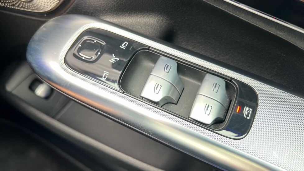 Used Mercedes-Benz EQA 2024 for sale - 76104141: Photo 63