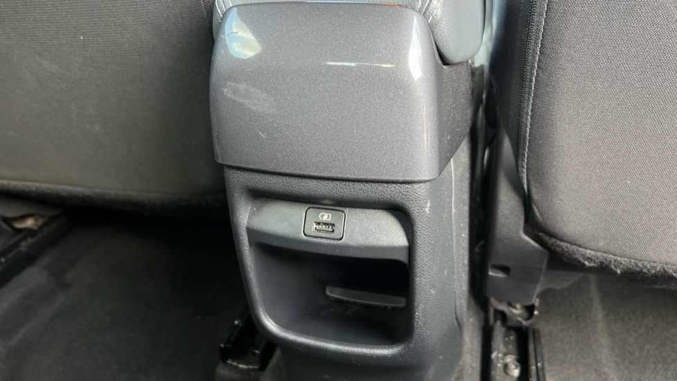 Vehicle 33