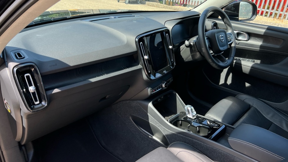 Used Volvo XC40 2024 for sale - 76124770: Photo 10