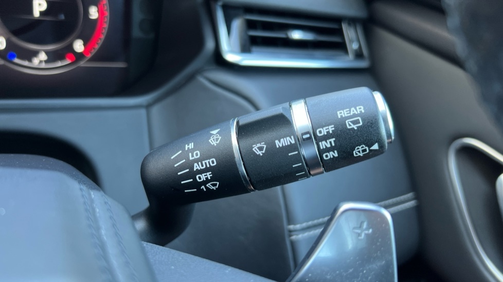 Used Land Rover Range Rover Velar 2017 for sale - 76180158: Photo 24