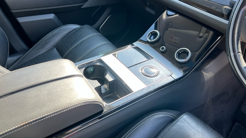 Used Land Rover Range Rover Velar 2017 for sale - 76180158: Photo 28