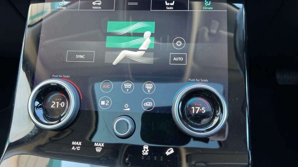 Used Land Rover Range Rover Velar 2017 for sale - 76180158: Photo 42