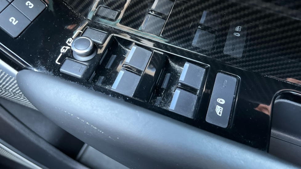 Used Land Rover Range Rover Velar 2017 for sale - 76180158: Photo 47