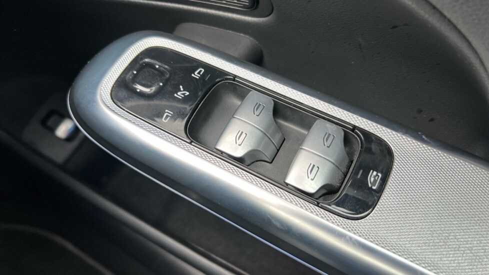 Used Mercedes-Benz E Class 2025 for sale - 76261494: Photo 57