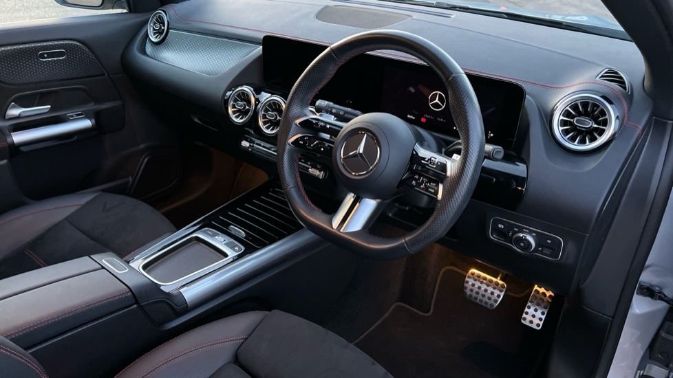 Used Mercedes-Benz EQA 2024 for sale - 76586977: Photo 3