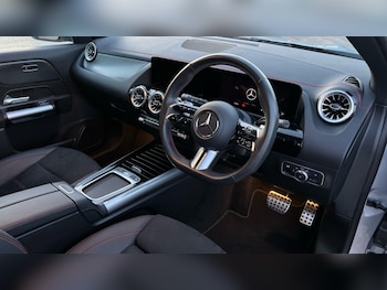 Used Mercedes-Benz EQA 2024 for sale - 76586977: Photo