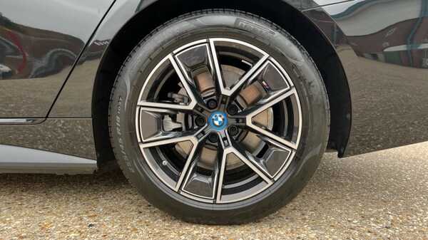 Used BMW i4 2024 for sale - 75526821: Photo 18