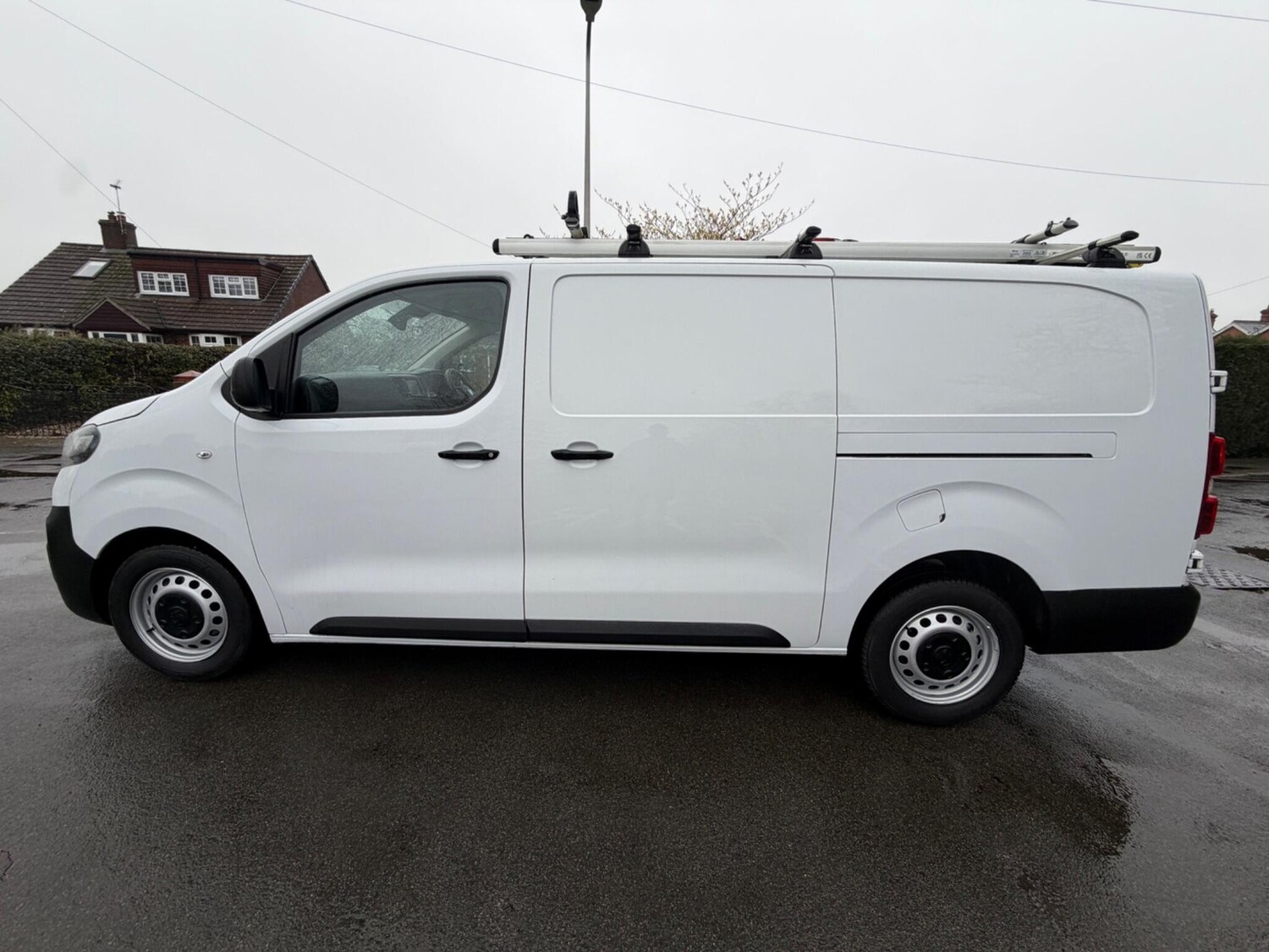 Used Vauxhall Vivaro 2023 for sale - 77468284: Photo 4
