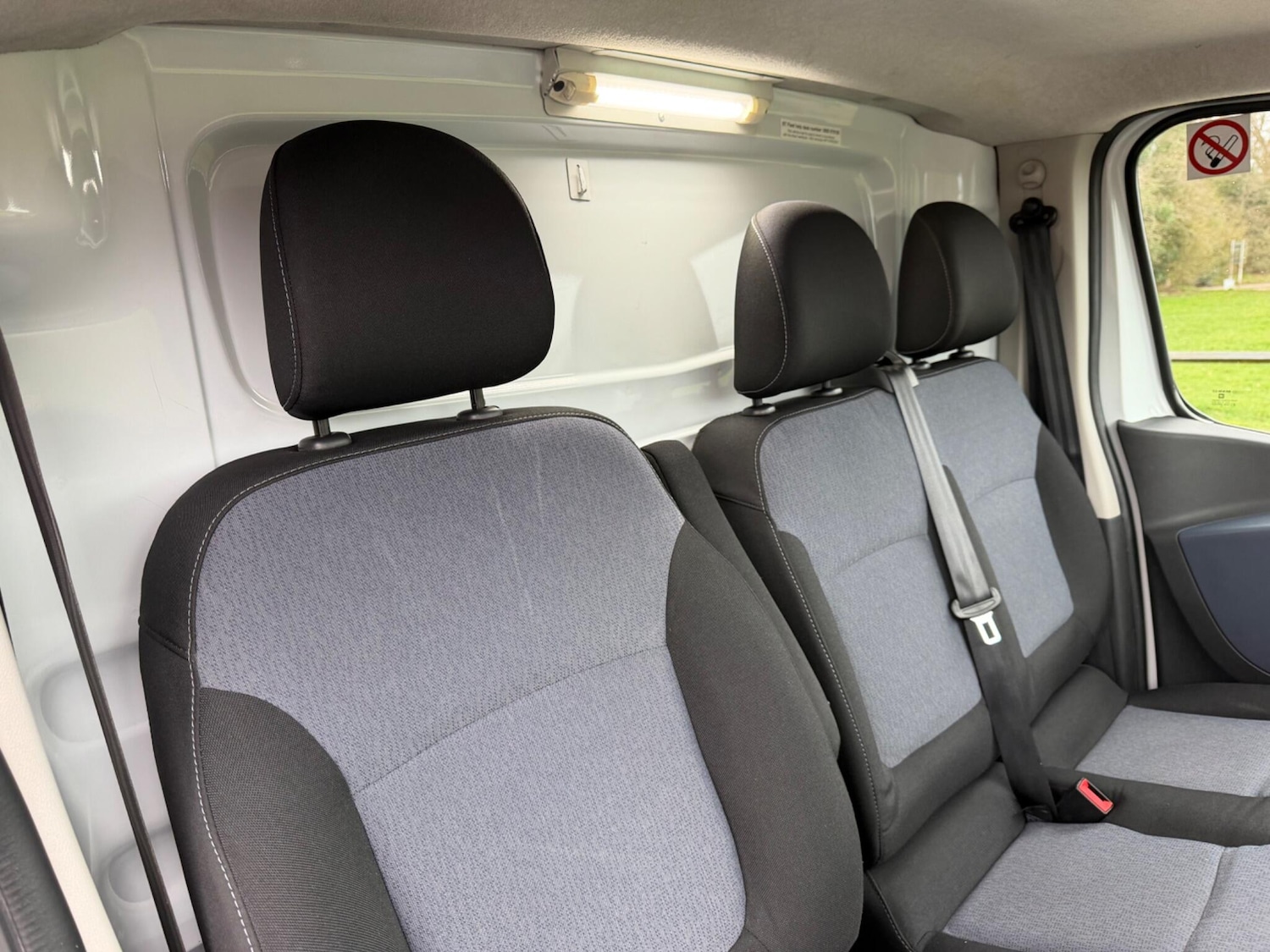 Used Vauxhall Vivaro 2014 for sale - 77682921: Photo 12