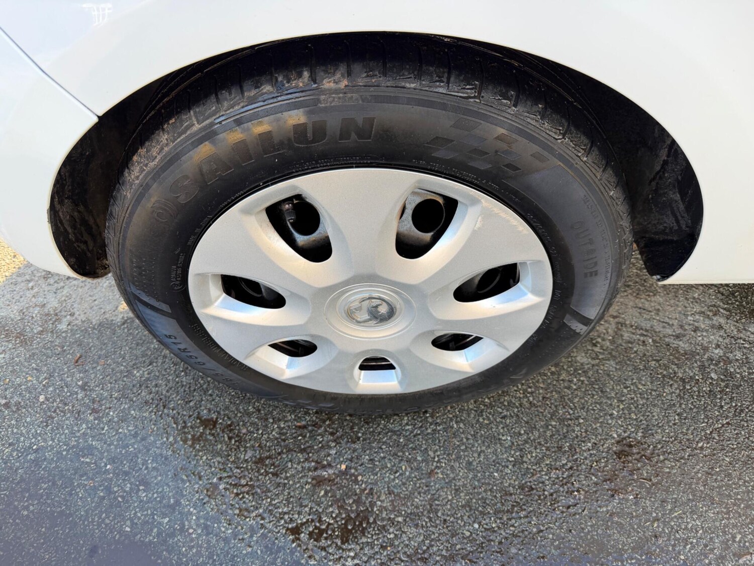 Used Vauxhall Corsa 2016 for sale - 77439656: Photo 9