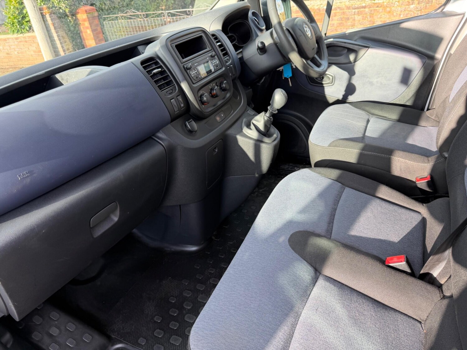 Used Vauxhall Vivaro 2016 for sale - 77439978: Photo 13