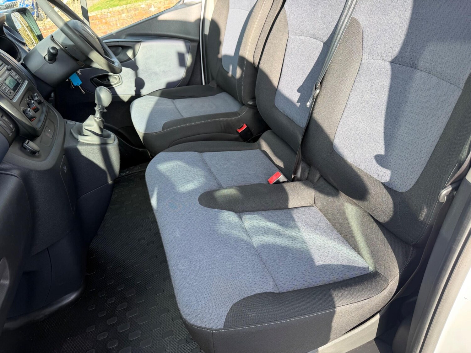 Used Vauxhall Vivaro 2016 for sale - 77439978: Photo 14