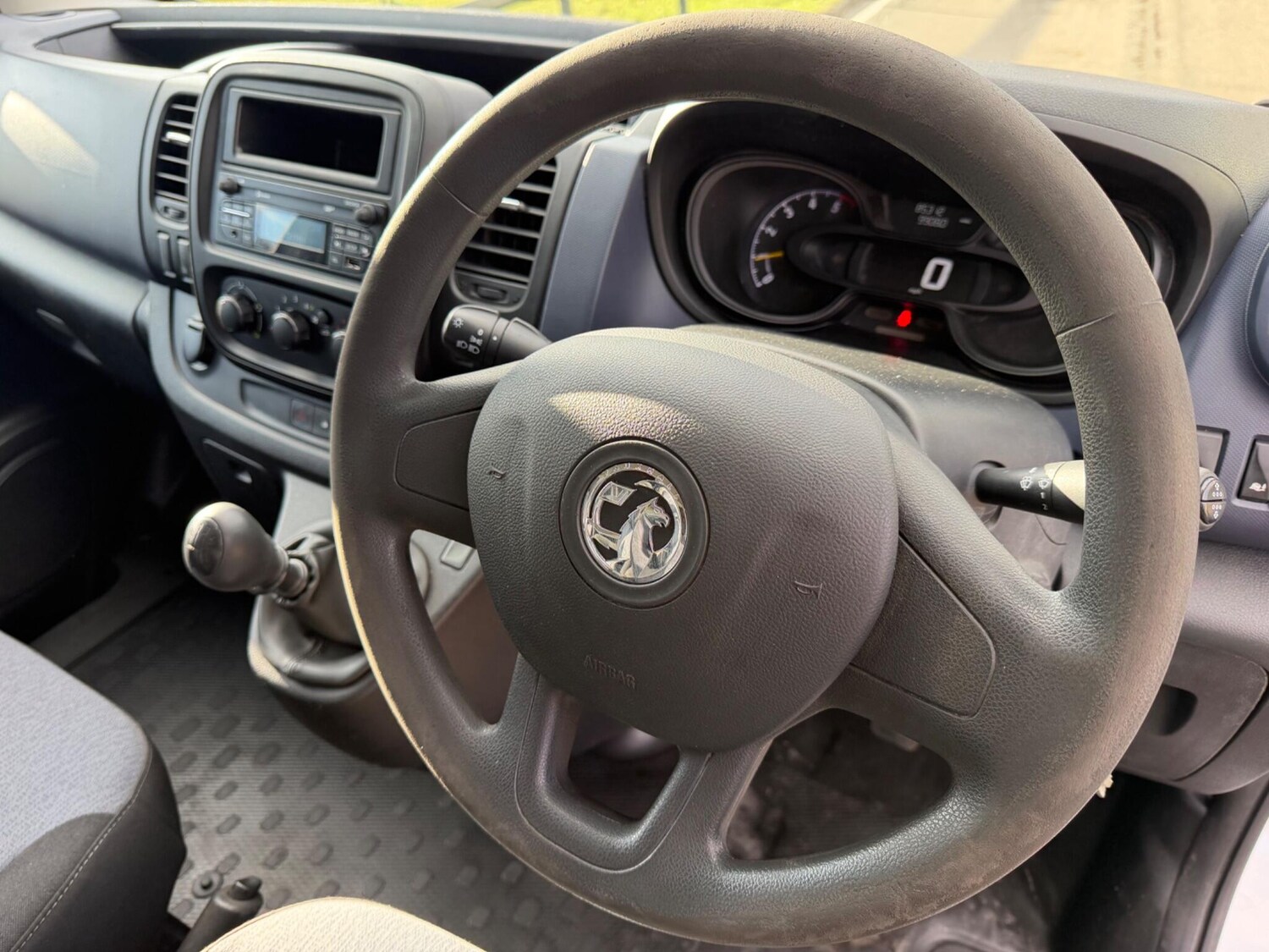 Used Vauxhall Vivaro 2016 for sale - 77439978: Photo 9