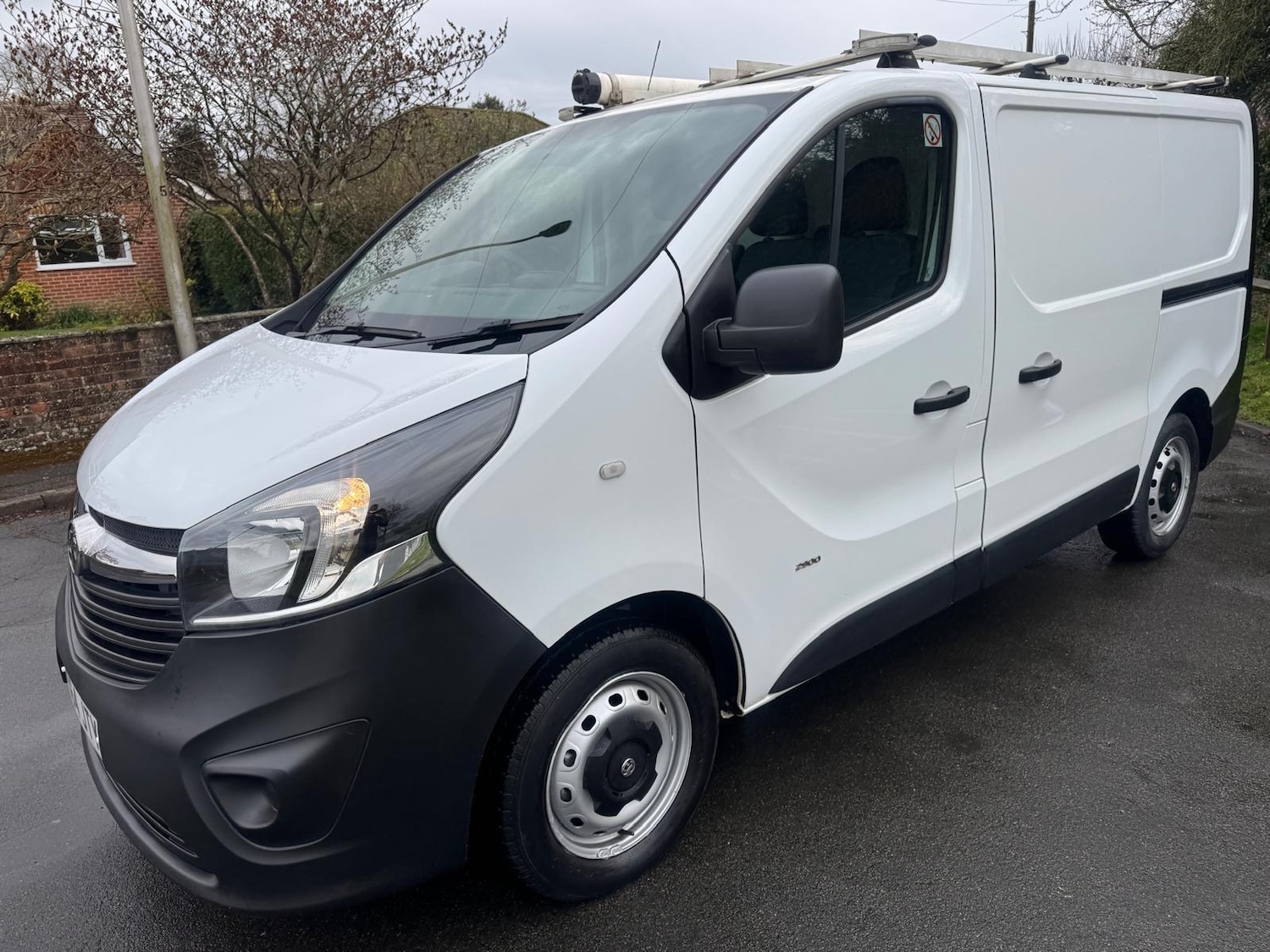 Used Vauxhall Vivaro 2014 for sale - 77898463: Photo 3