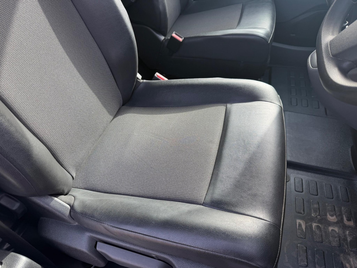 Used Vauxhall Vivaro for sale - 77769411: Photo 11