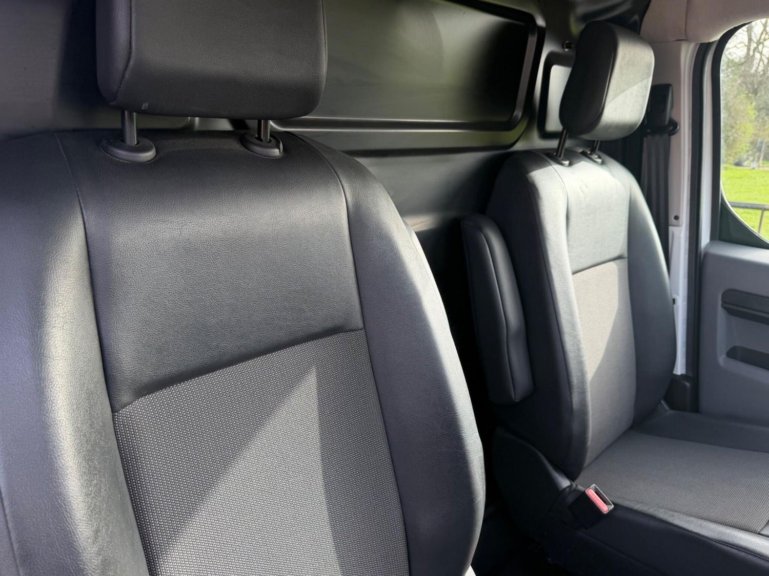 Used Vauxhall Vivaro for sale - 77769411: Photo 12