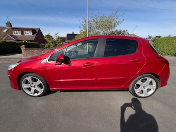 Used Peugeot 308 2011 for sale - 78430292: Photo