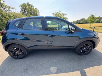 Used Renault Captur 2018 for sale - 78767455: Photo