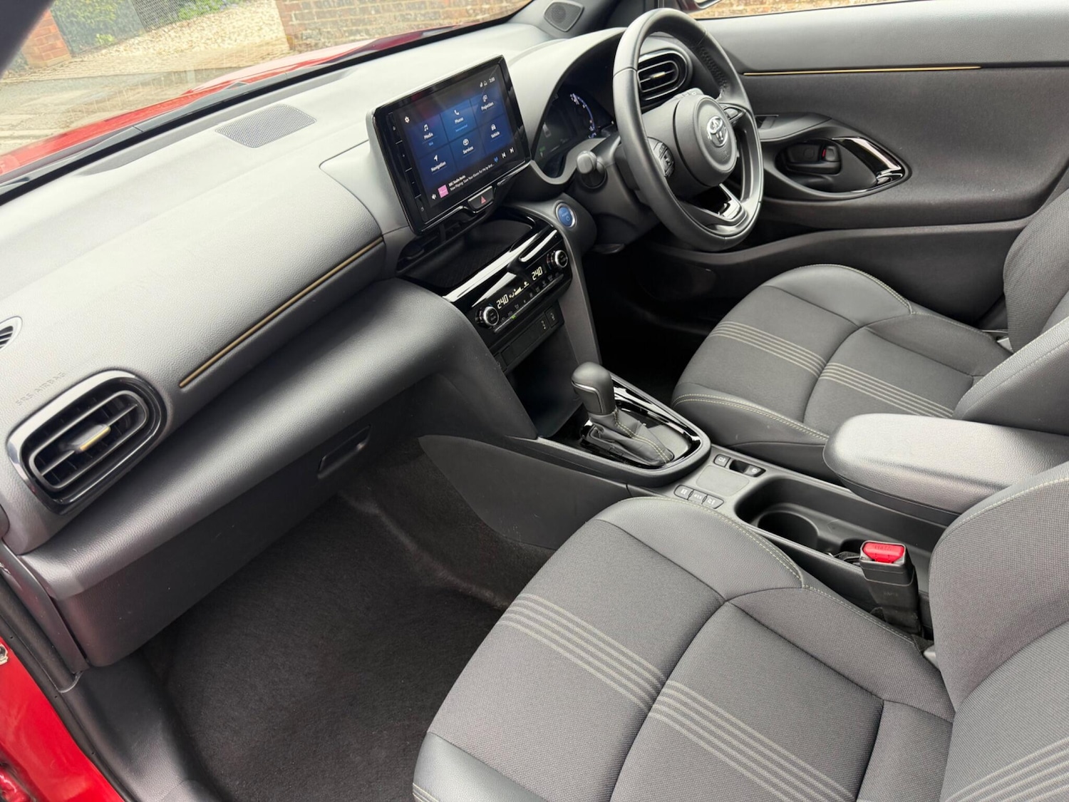 Used Toyota Yaris Cross 2022 for sale - 78100052: Photo 22