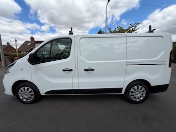 Used Renault Trafic 2018 for sale - 79413953: Photo