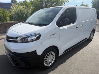 Used Toyota ProAce 2024 for sale - 79132799: Photo