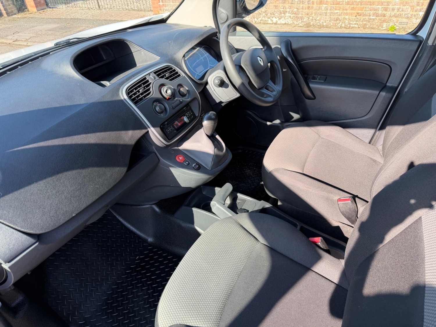 Used Renault Kangoo 2022 for sale - 77970587: Photo 16