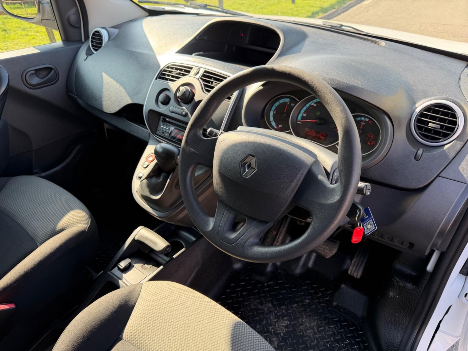 Used Renault Kangoo 2022 for sale - 77970587: Photo 9