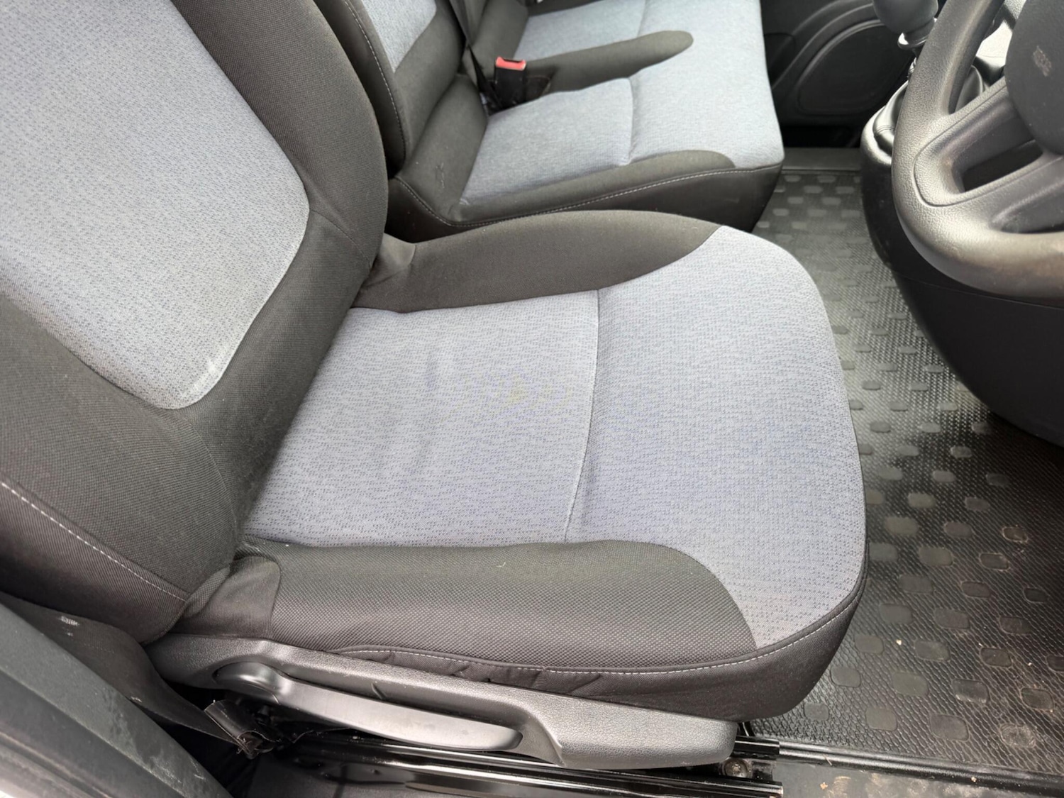 Used Vauxhall Vivaro 2016 for sale - 78136002: Photo 12