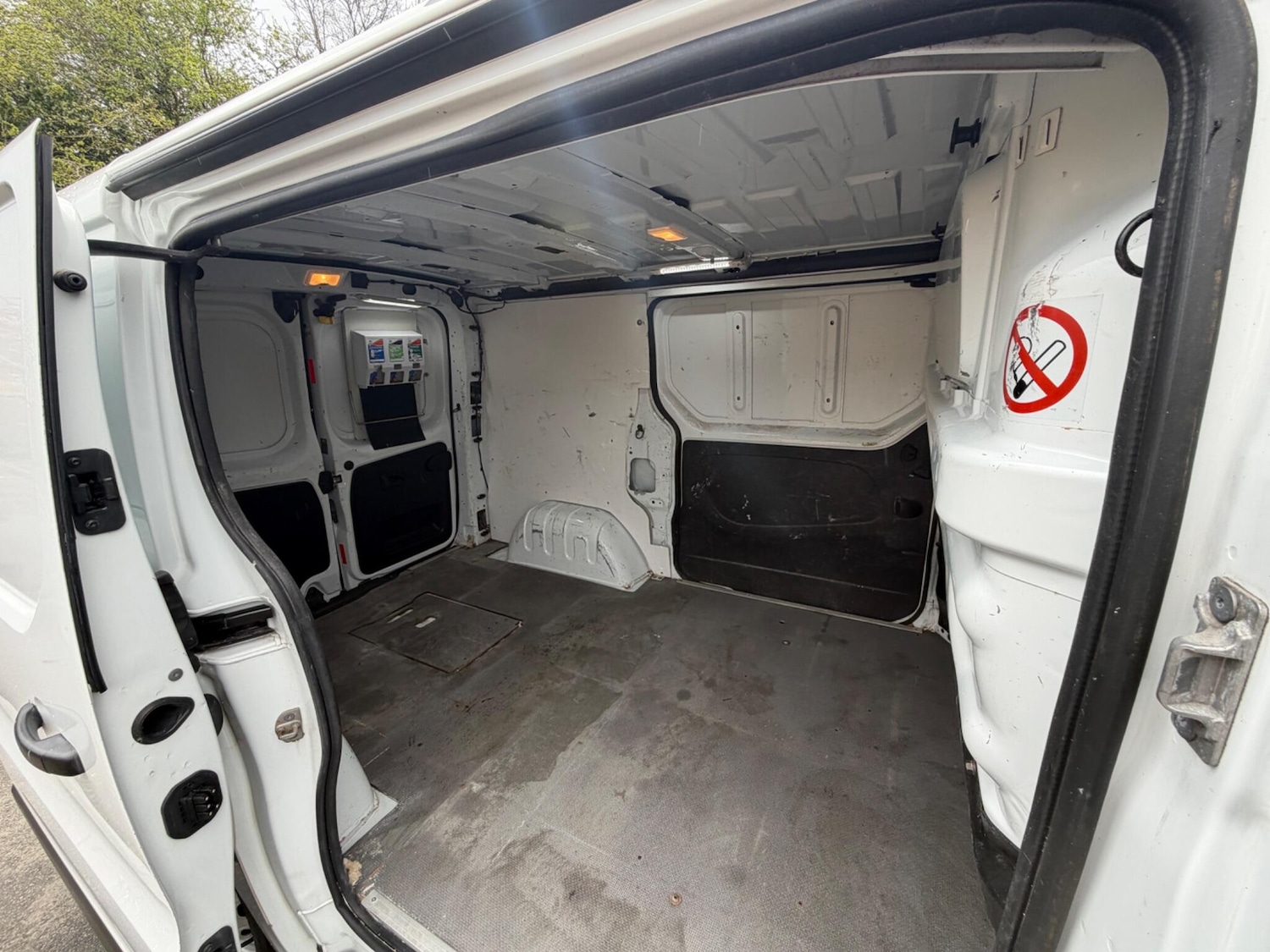Used Vauxhall Vivaro 2016 for sale - 78136002: Photo 20