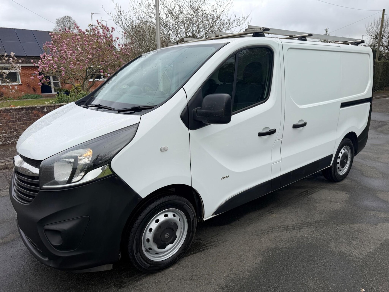 Used Vauxhall Vivaro 2016 for sale - 78136002: Photo 3