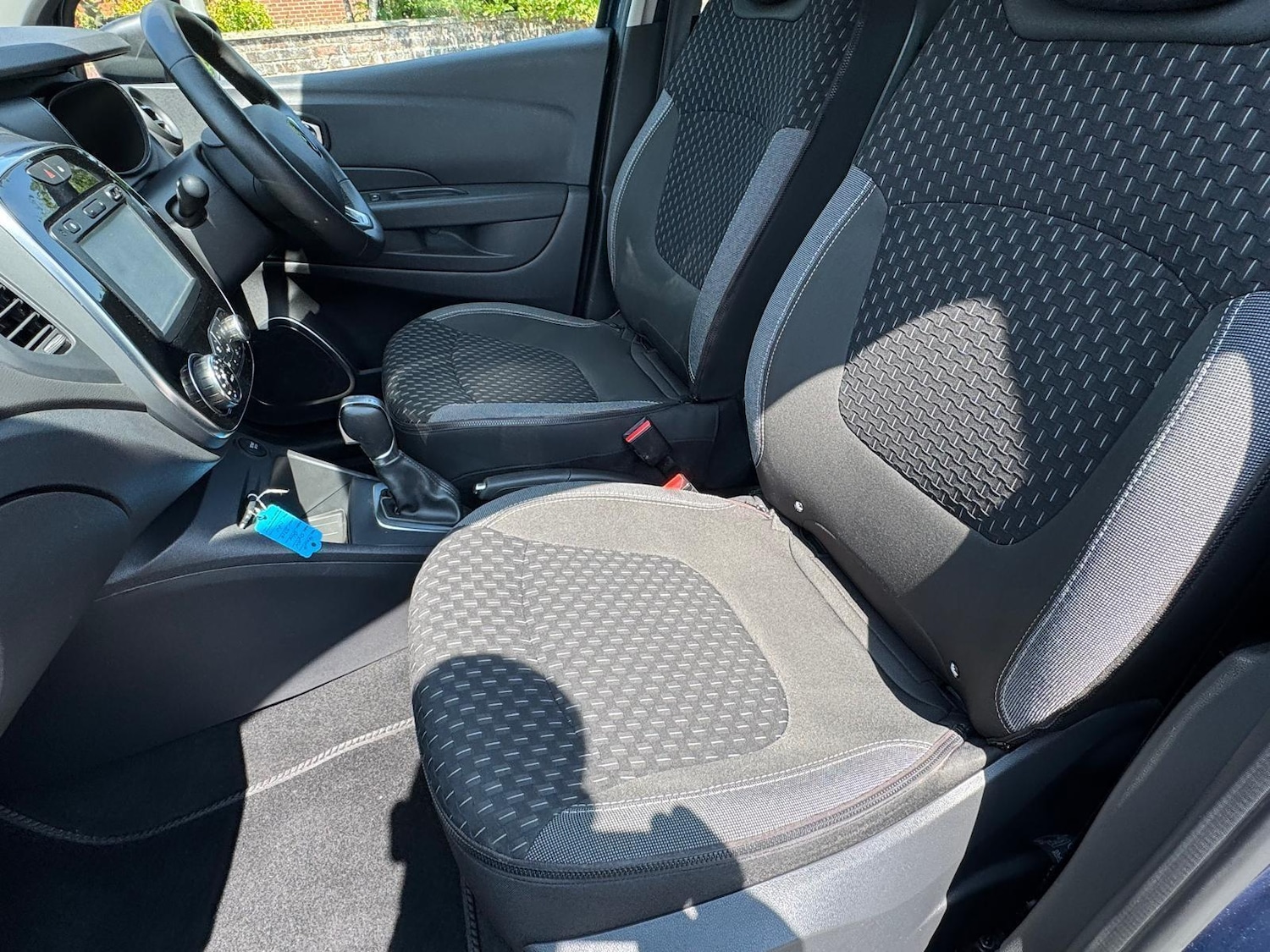 Used Renault Captur 2018 for sale - 77425745: Photo 14