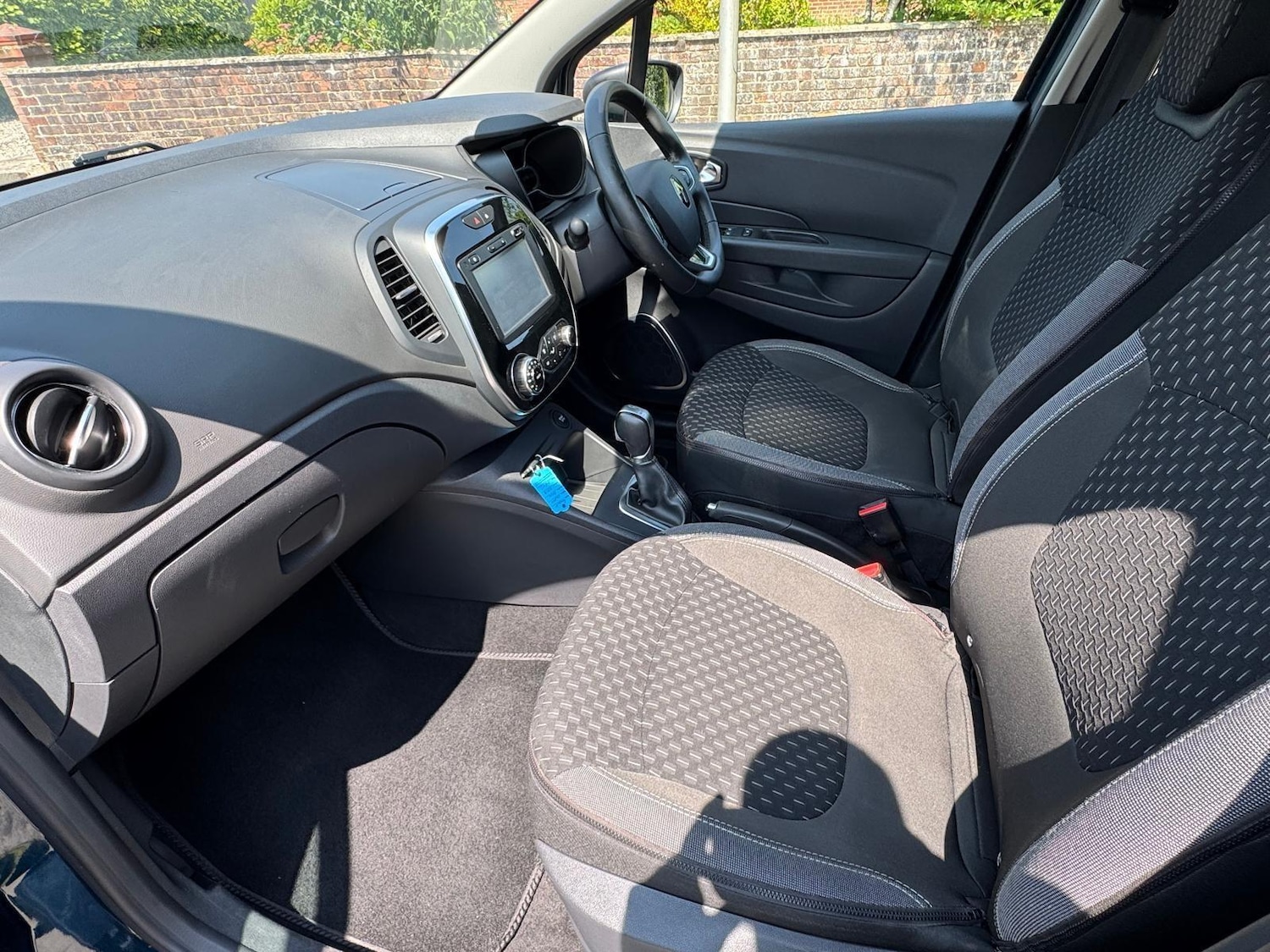 Used Renault Captur 2018 for sale - 77425745: Photo 15