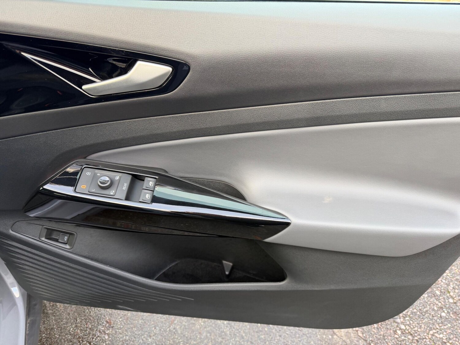 Used Volkswagen ID.4 2025 for sale - 77425991: Photo 15