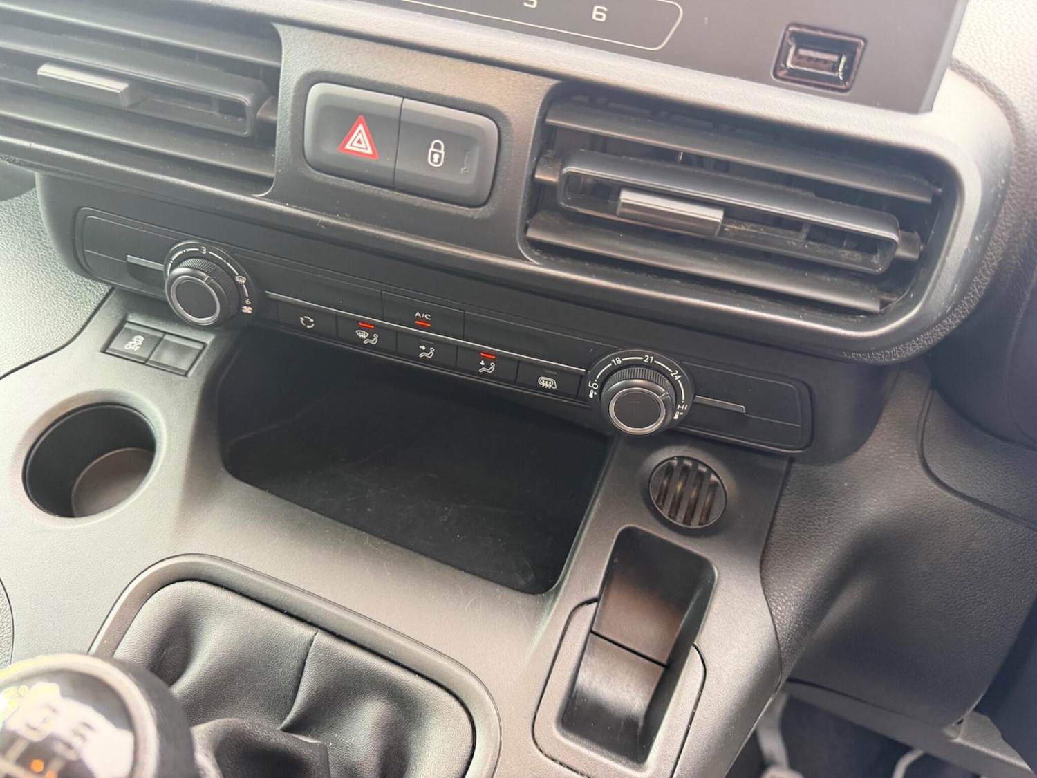 Used Vauxhall Combo 2019 for sale - 77537478: Photo 14