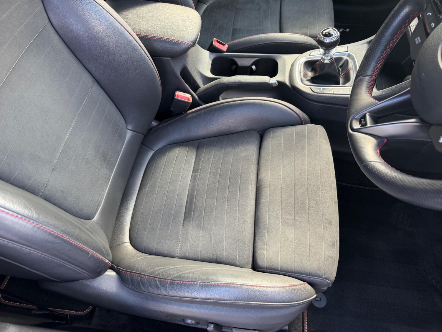 Used Hyundai i30 2019 for sale - 78086912: Photo 15