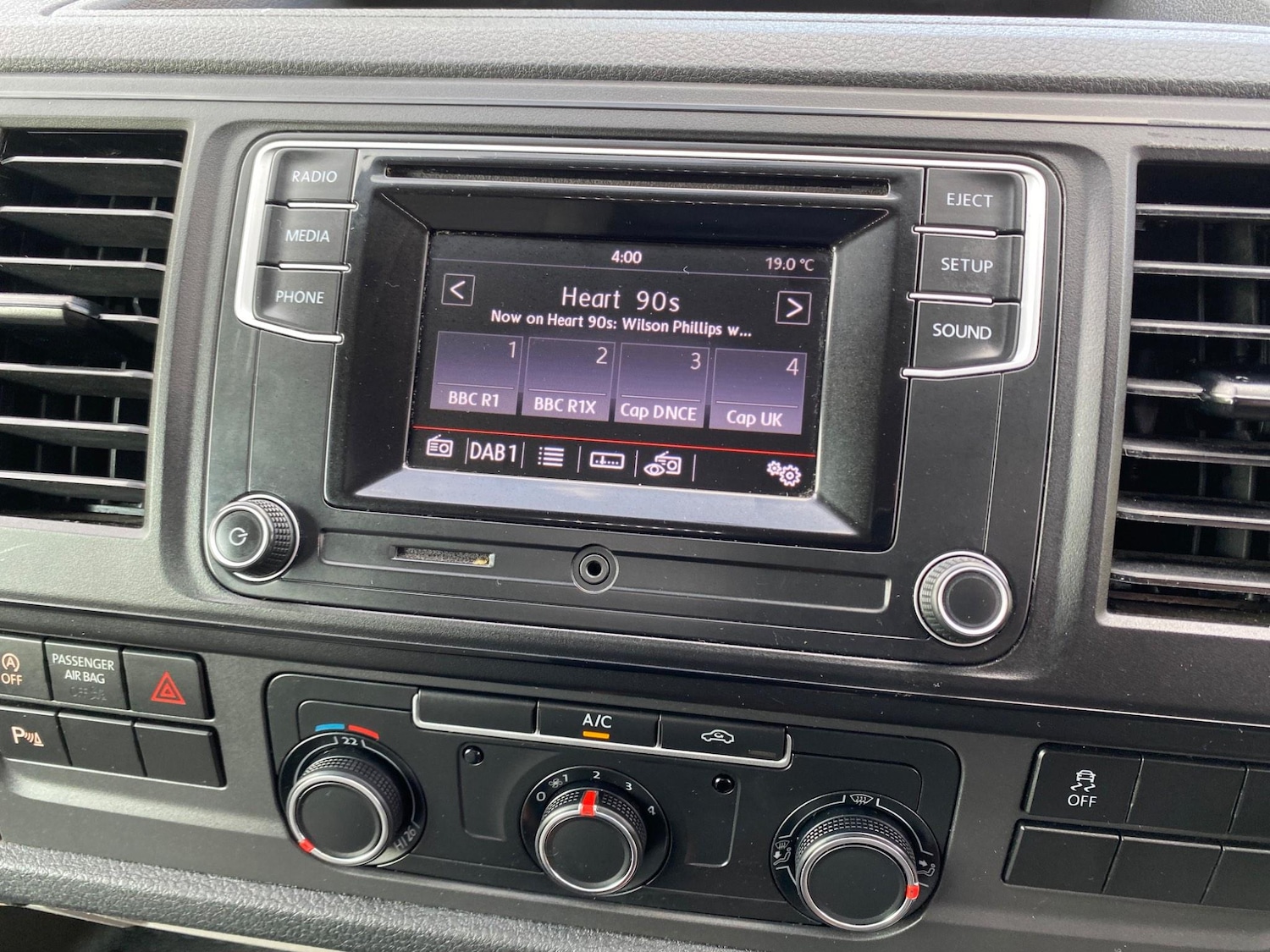 Used Volkswagen Transporter 2019 for sale - 77425390: Photo 23