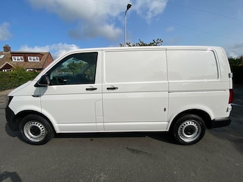 Used Volkswagen Transporter 2019 for sale - 77425390: Photo