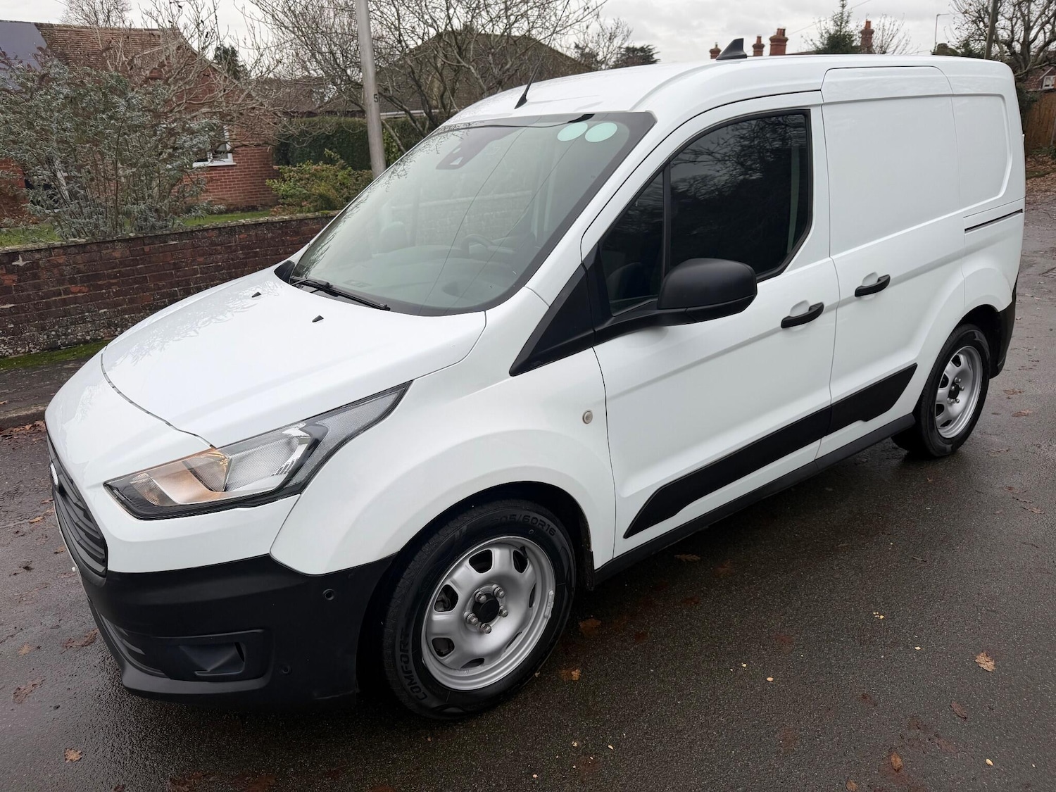 Used Ford Transit Connect 2020 for sale - 77426148: Photo 3