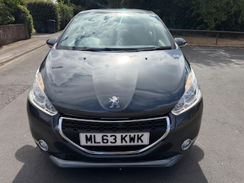 Used Peugeot 208 2013 for sale - 79413956: Photo